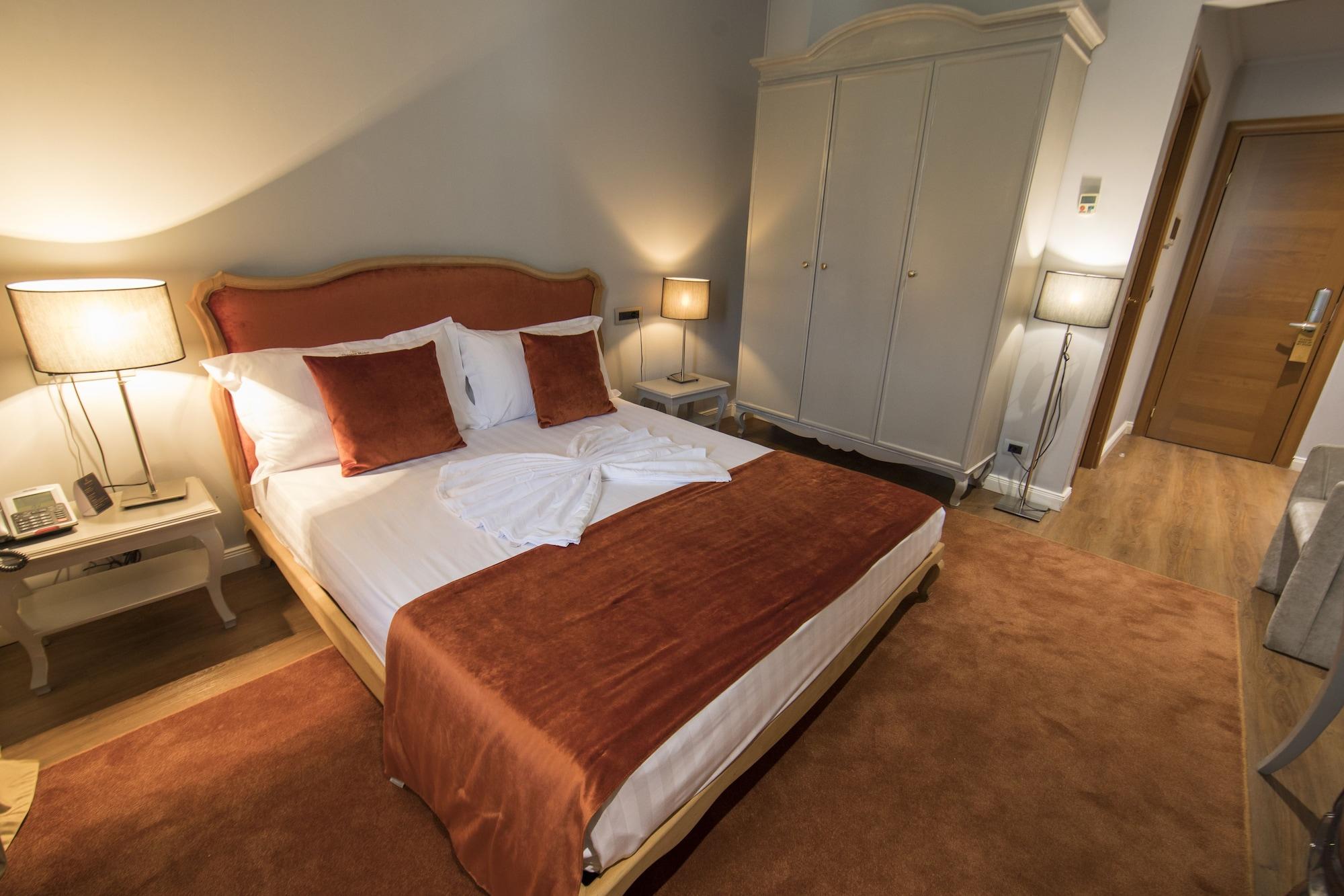 טיראנה Classic Hotel מראה חיצוני תמונה