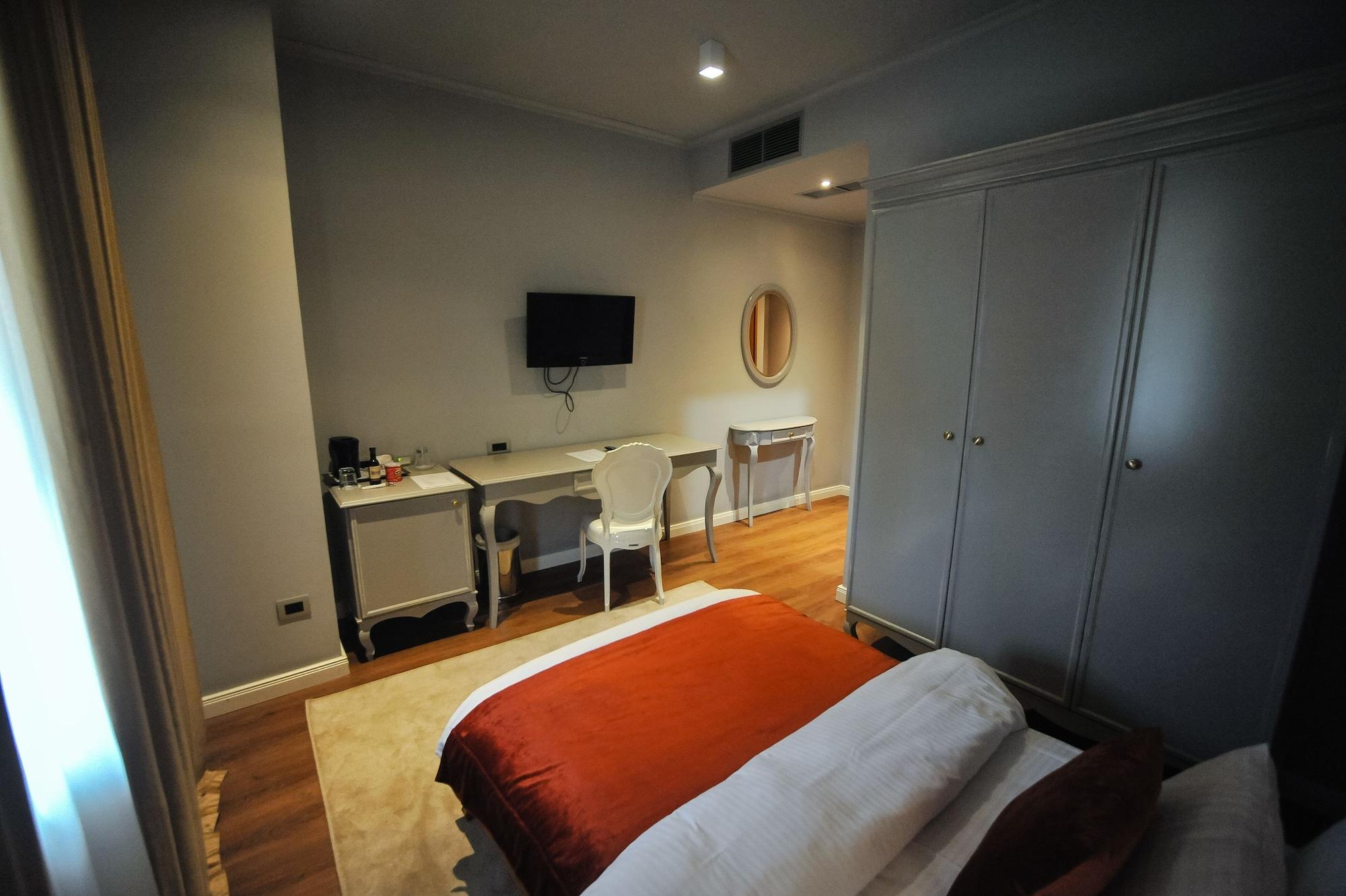 טיראנה Classic Hotel מראה חיצוני תמונה