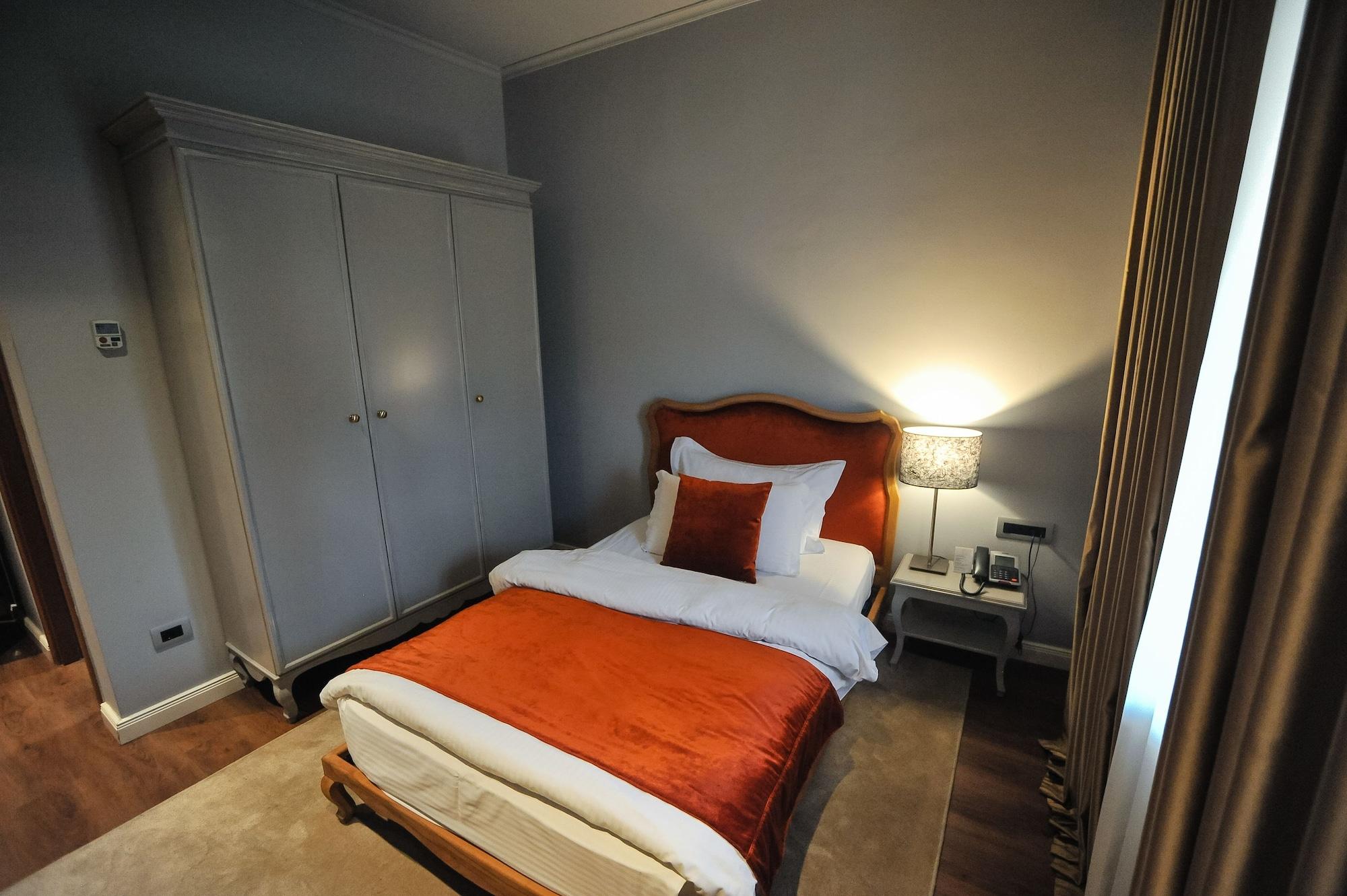 טיראנה Classic Hotel מראה חיצוני תמונה