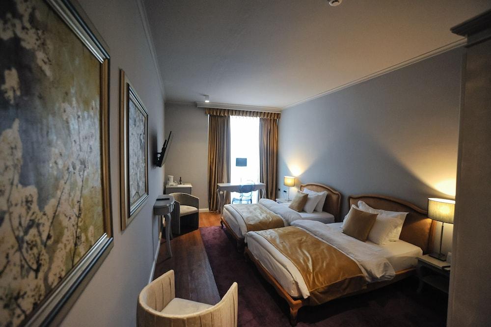 טיראנה Classic Hotel מראה חיצוני תמונה